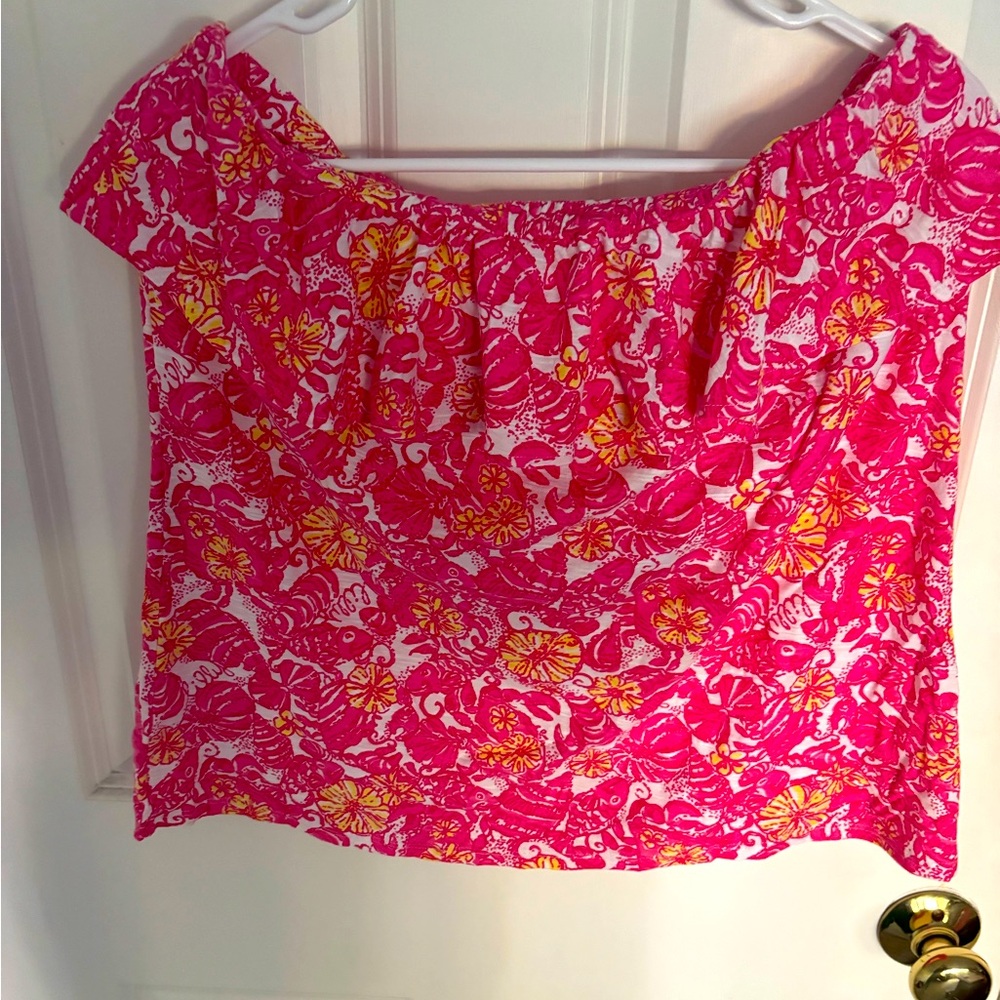 Women’s Lily Pulitzer off the shoulder top. Size XL